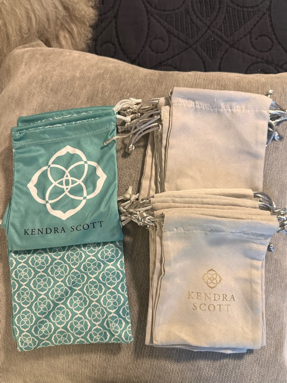 Kendra Scott Teal & Light Gray Jewelry Pouch Set